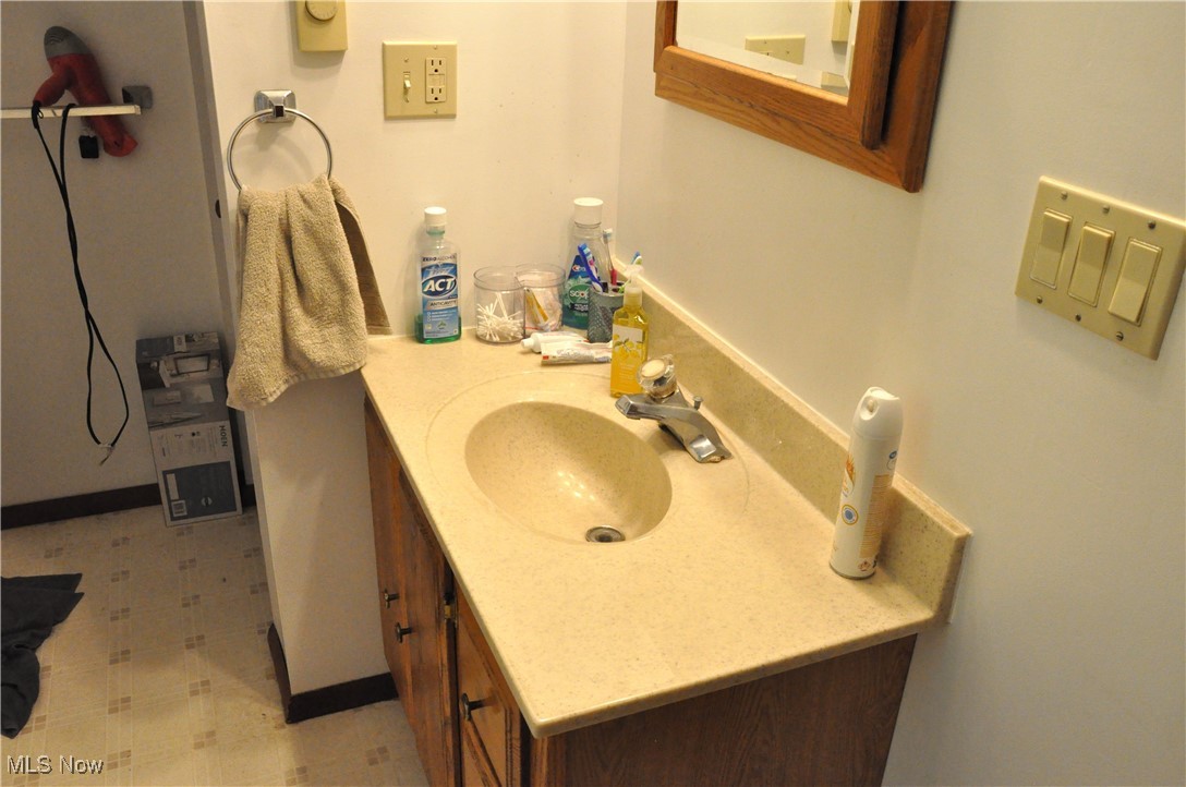 6051 E Clinton Street, Albany, Ohio image 21