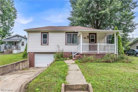 Homes For Sale - 265 Main Street<br/> Stark County, Brewster, OH 44613