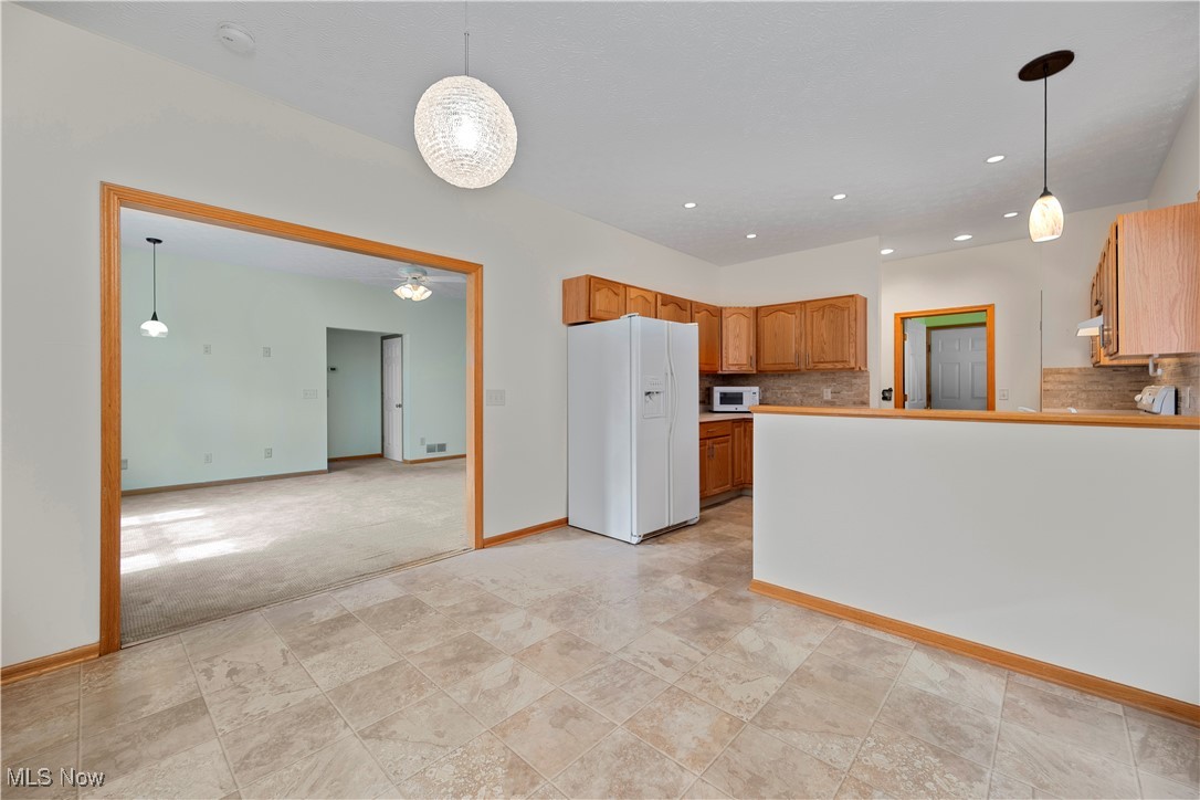 428 Stonehedge Drive, Elyria, Ohio image 45