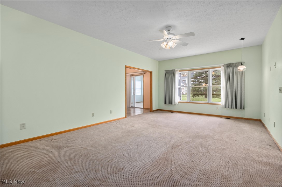 428 Stonehedge Drive, Elyria, Ohio image 22
