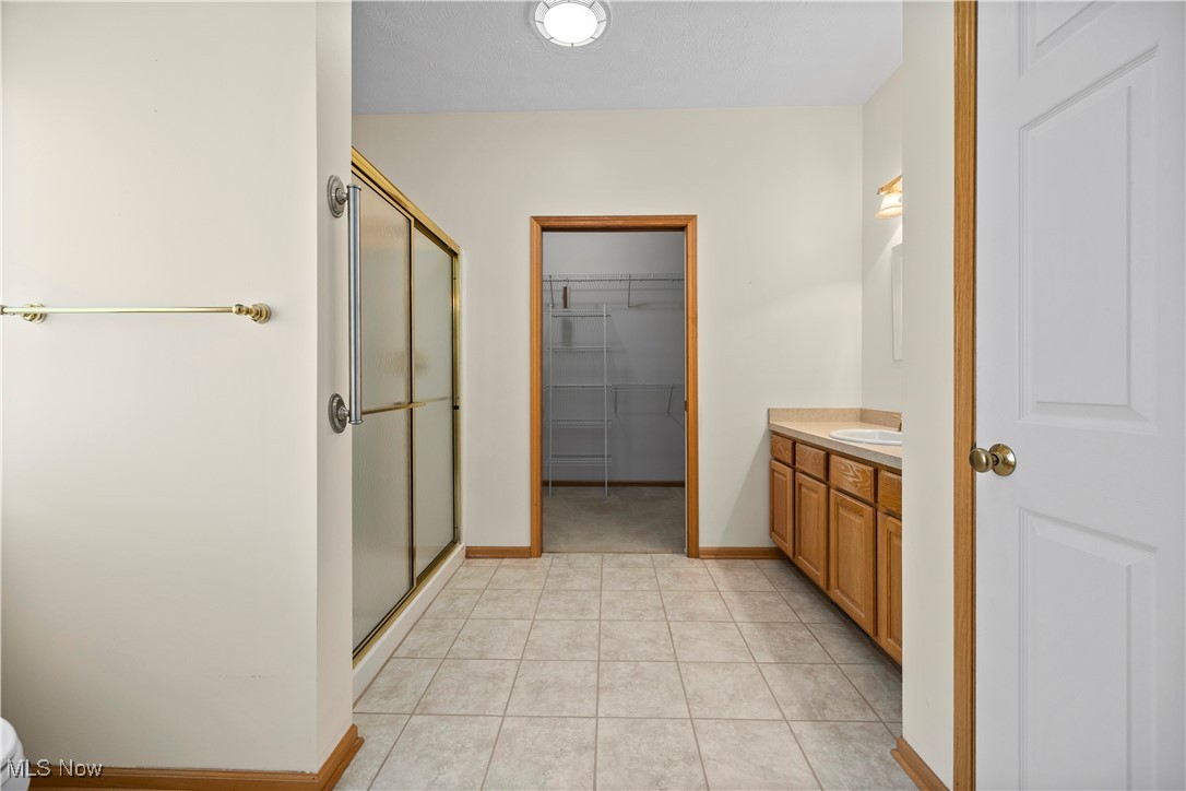428 Stonehedge Drive, Elyria, Ohio image 28