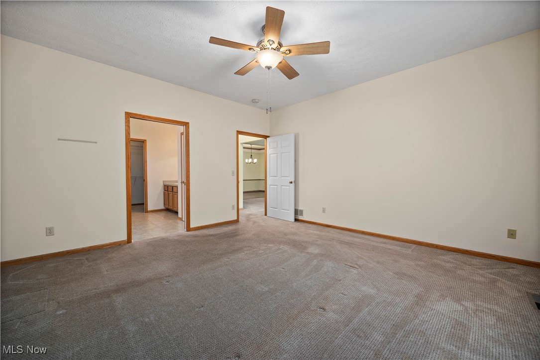 428 Stonehedge Drive, Elyria, Ohio image 26