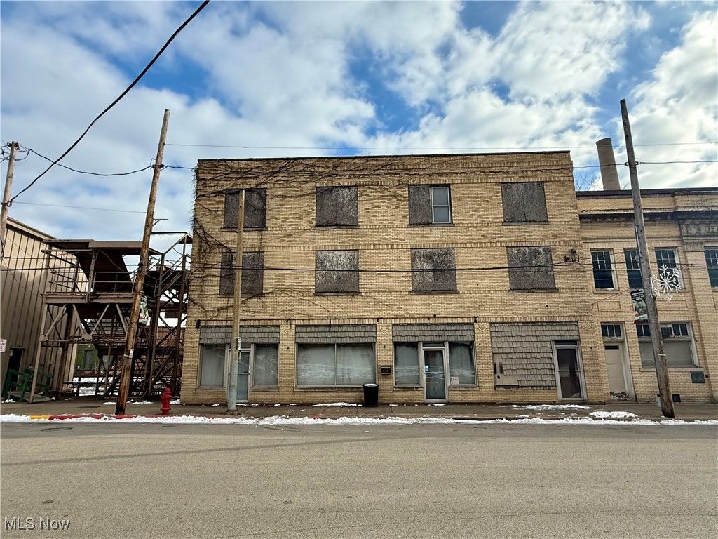 Photo of 606 Commercial Street, Mingo Junction, OH 43938 (MLS # 5175973)