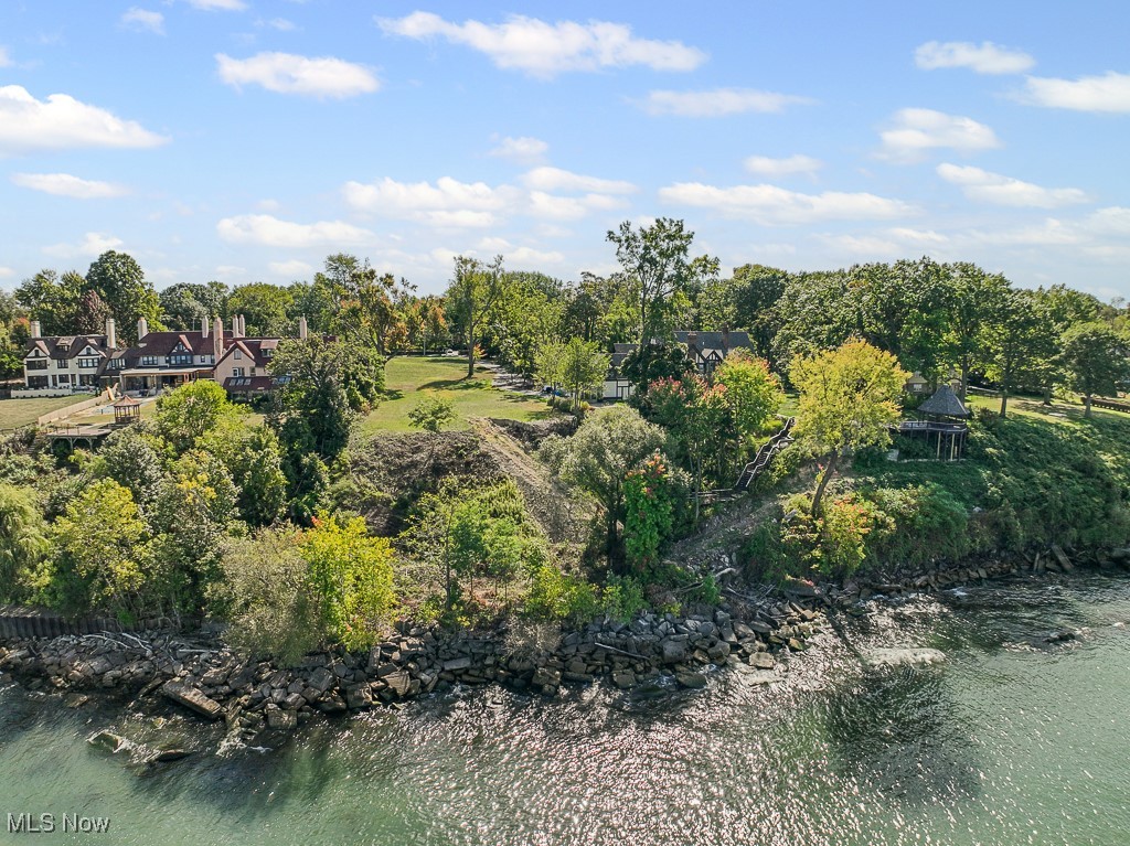 L Haldemans Resub - Land