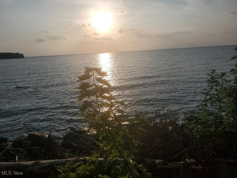 L Haldemans Resub - Land