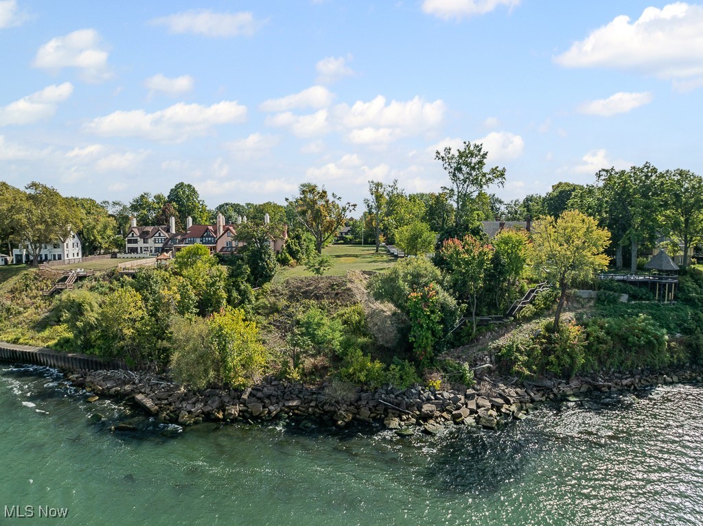 L Haldemans Resub - Land