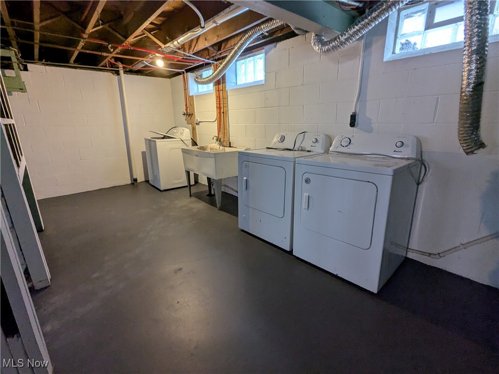 O V Hensley & Cos Oakland Park - Residential Lease