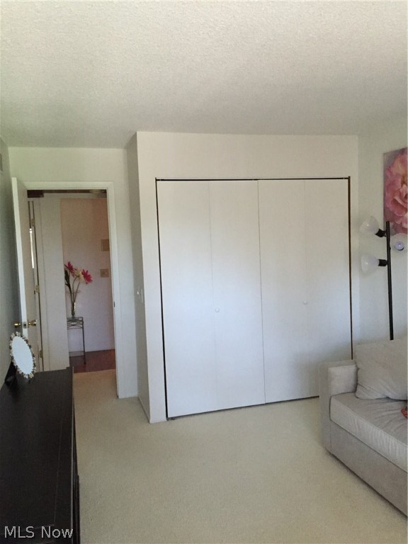 Hampton Woods - Residential