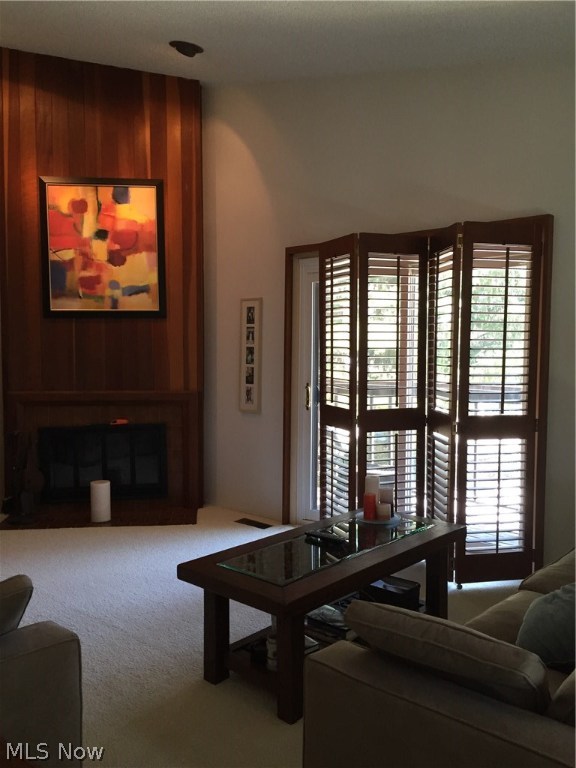 Hampton Woods - Residential