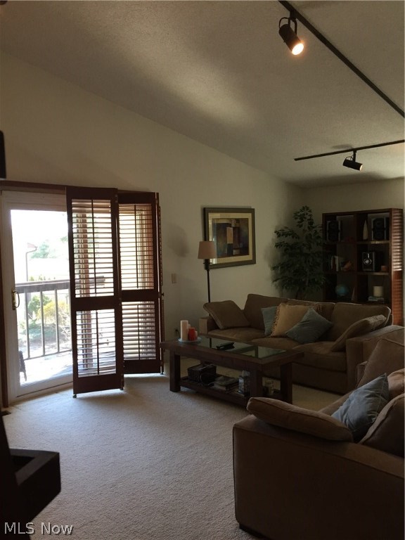 Hampton Woods - Residential