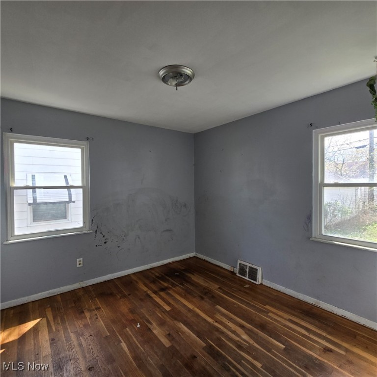 15808 Edgewood Avenue, Maple Heights, Ohio image 8