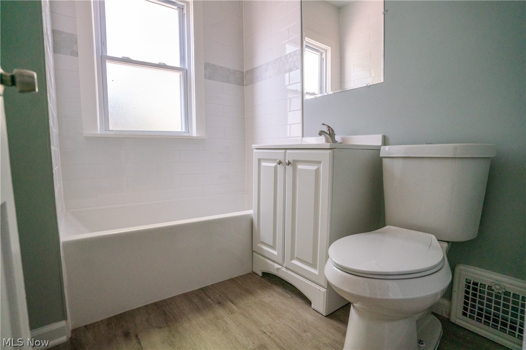 L H Heister Jrs Rushleigh - Residential