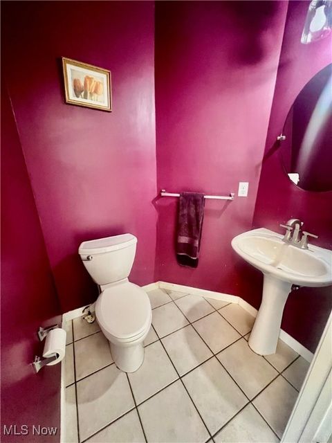 Tiny photo for 654 Brookwood Court, Northfield, OH 44067 (MLS # 5176929)