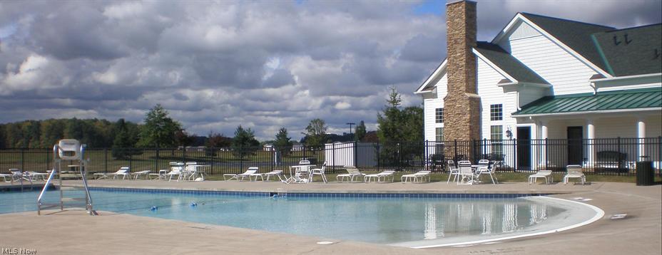 Stonegate at Waterbury - Residential