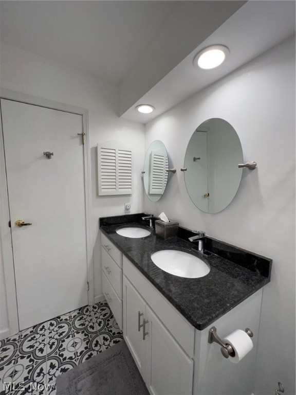 Meadowlawn Condo - Residential