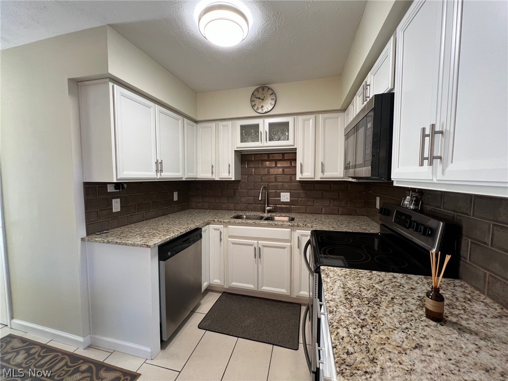 Meadowlawn Condo - Residential