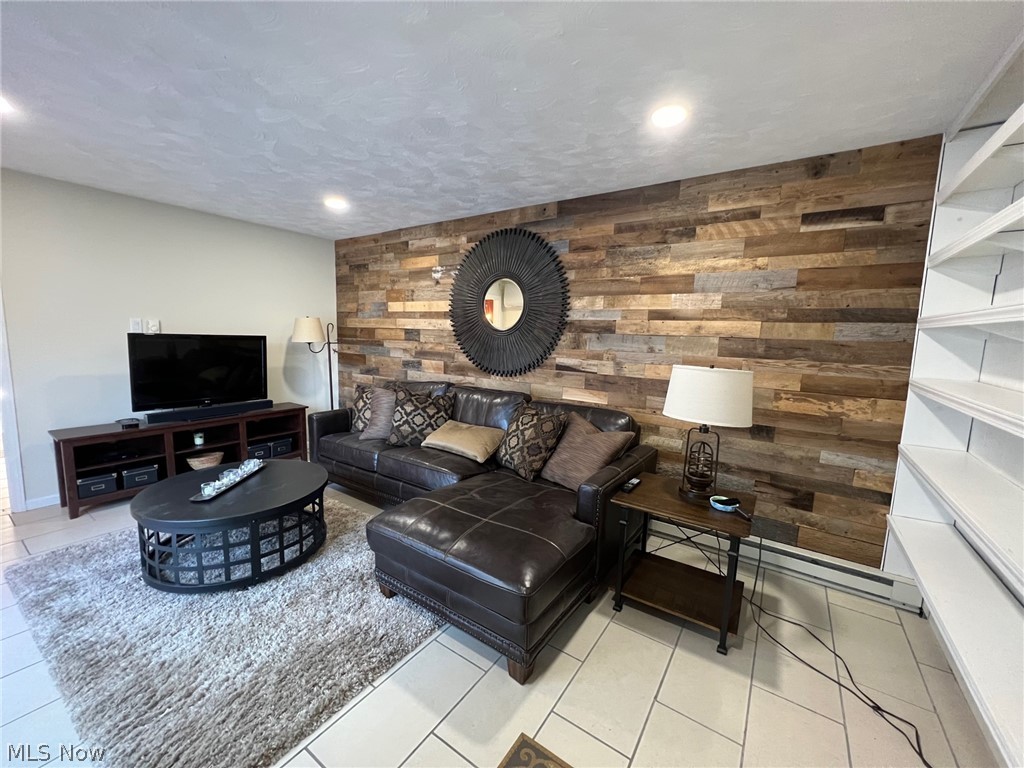 Meadowlawn Condo - Residential