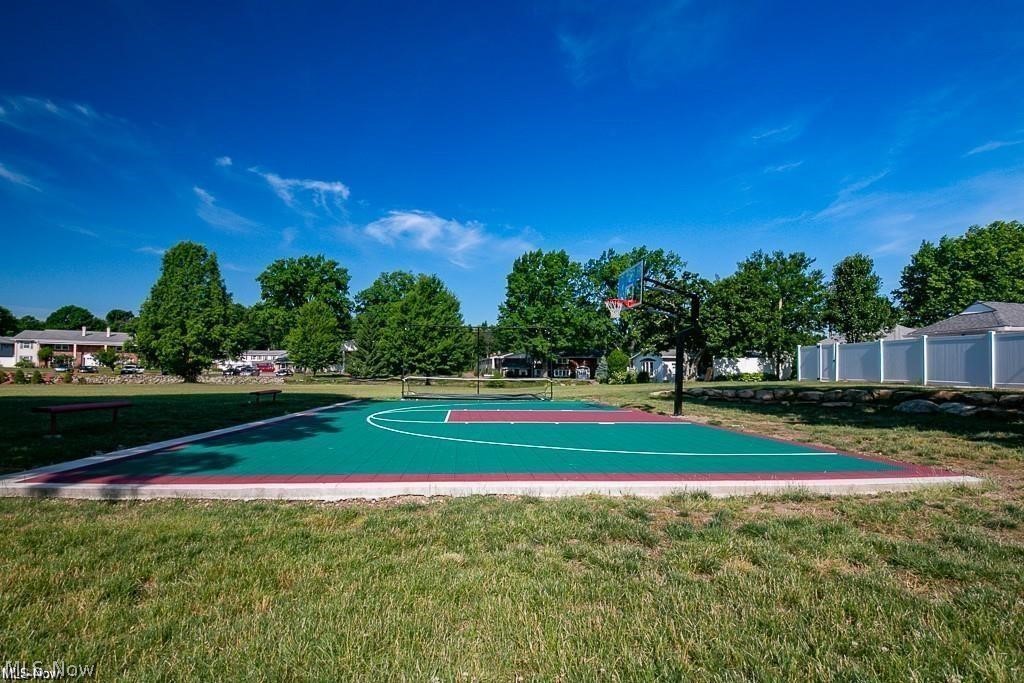 Meadowlawn Condo - Residential