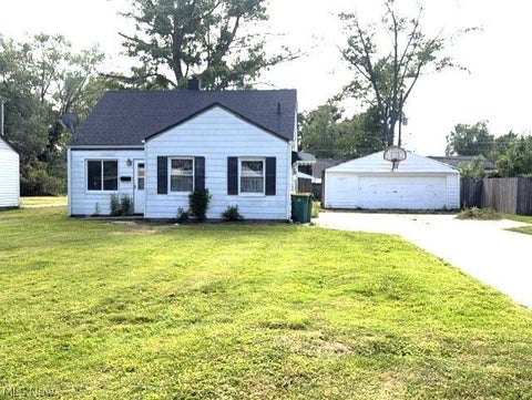 Photo for 4982 Marigold Rd