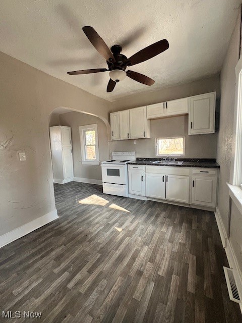 493 Bacon Avenue, Akron, Ohio image 3