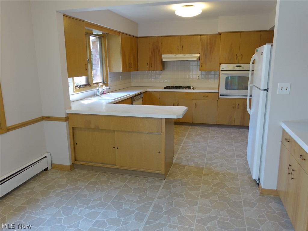 North Portage Path Estates - Residential