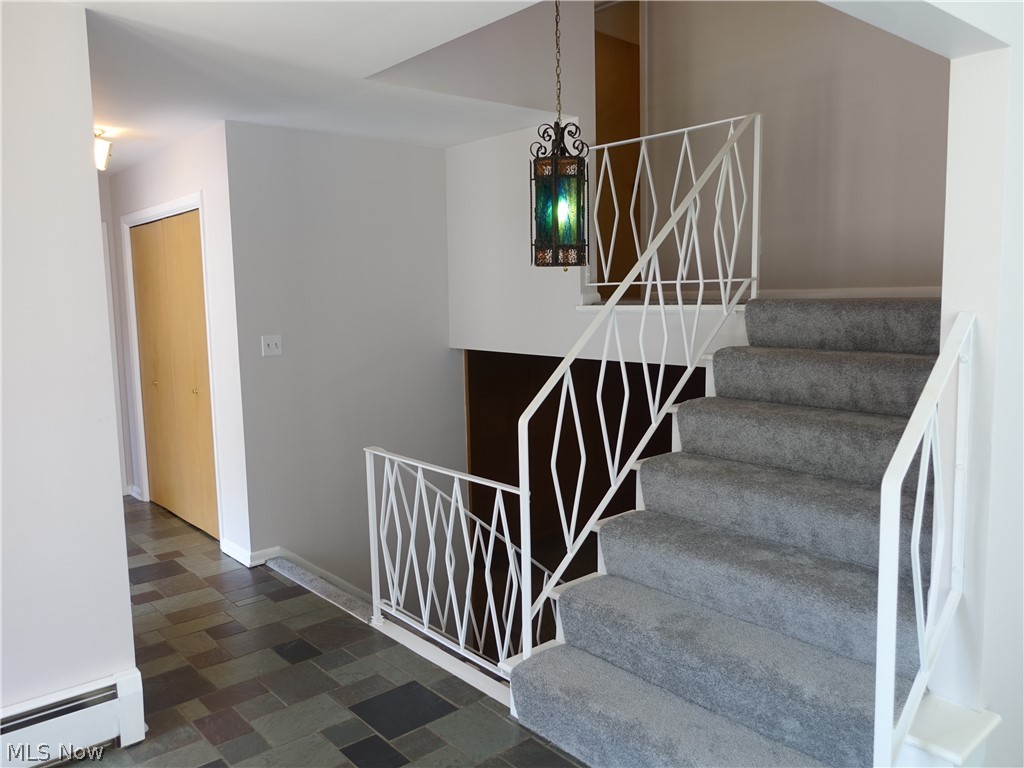 North Portage Path Estates - Residential