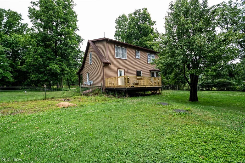 Photo of 14027 Mayfield Road, Huntsburg, OH 44046 (MLS # 5218151)