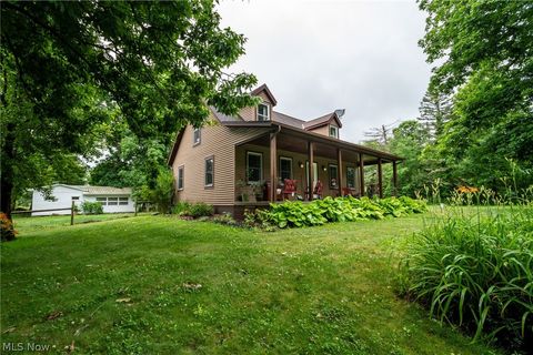 Homes For Sale - 14027 Mayfield Road<br/> Geauga County, Huntsburg, OH 44046
