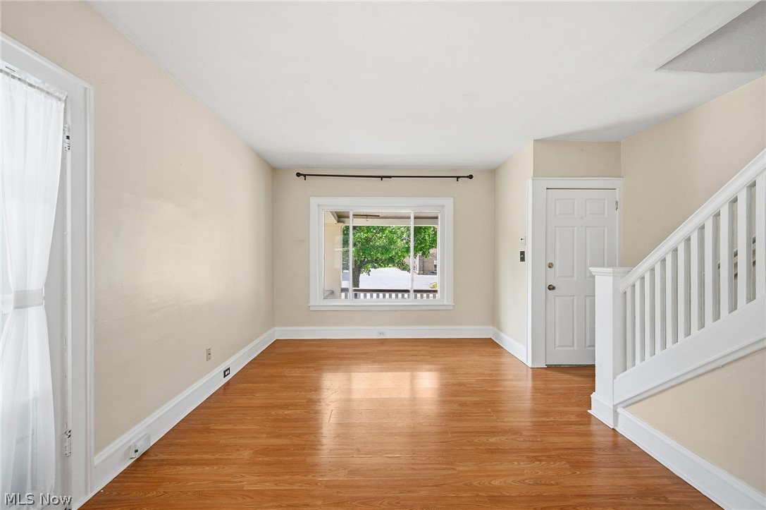 1415-1417 Lakewood Avenue