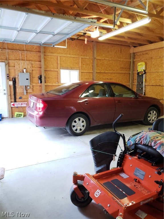 R A Bott 01 - Residential