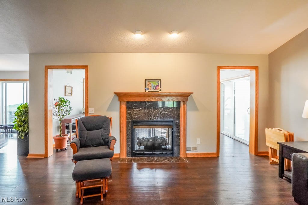 Sharon-Glen Estates 03 - Residential