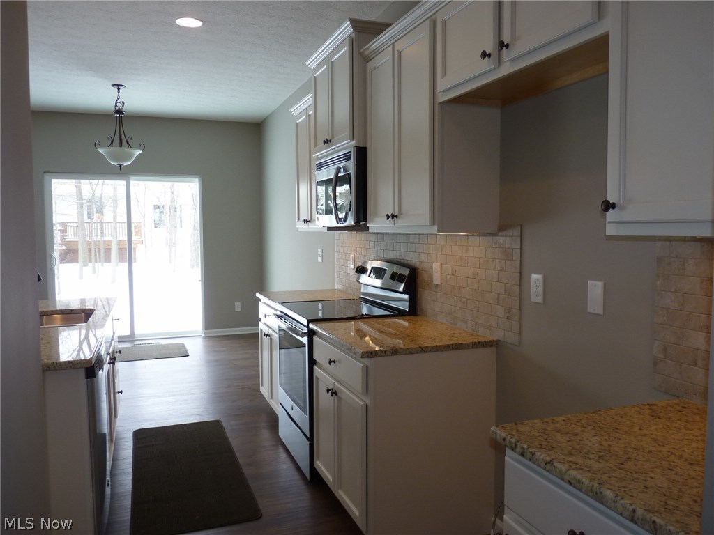 The Reserve at Pine Lakes Village - Residential