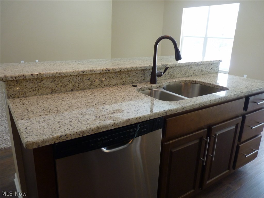 The Reserve at Pine Lakes Village - Residential