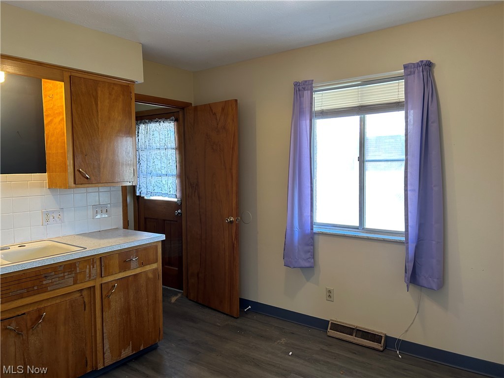 Roosevelt Heights - Residential Income