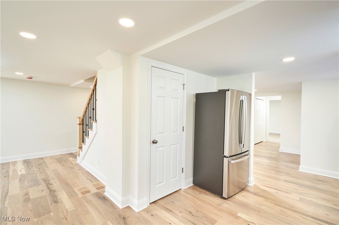 Burton, Ohio 44021, United States, 4 Bedrooms Bedrooms, ,3 BathroomsBathrooms,Residential,Active,228342