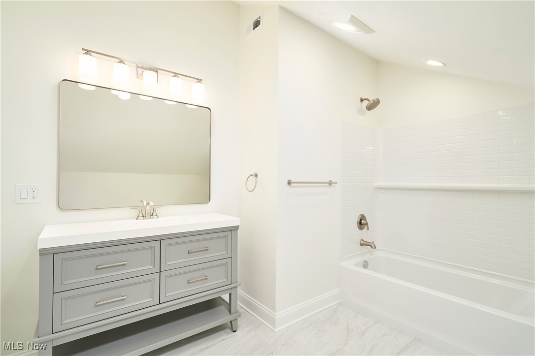 Burton, Ohio 44021, United States, 4 Bedrooms Bedrooms, ,3 BathroomsBathrooms,Residential,Active,228342