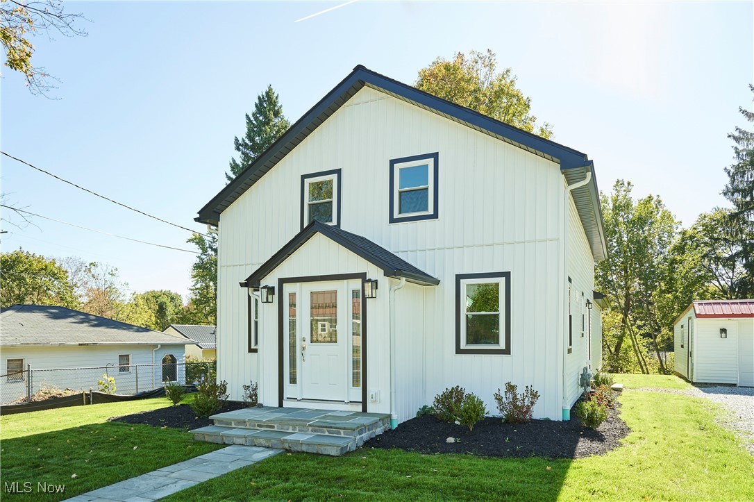 Burton, Ohio 44021, United States, 4 Bedrooms Bedrooms, ,3 BathroomsBathrooms,Residential,Active,228342