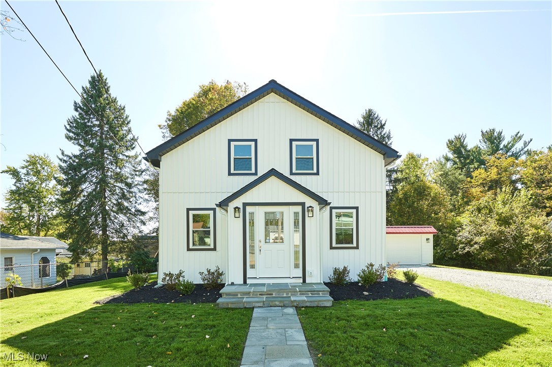 Burton, Ohio 44021, United States, 4 Bedrooms Bedrooms, ,3 BathroomsBathrooms,Residential,Active,228342