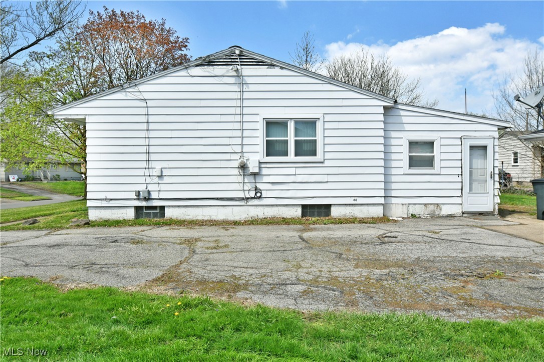 405 Lincoln Way, Niles, Ohio image 23
