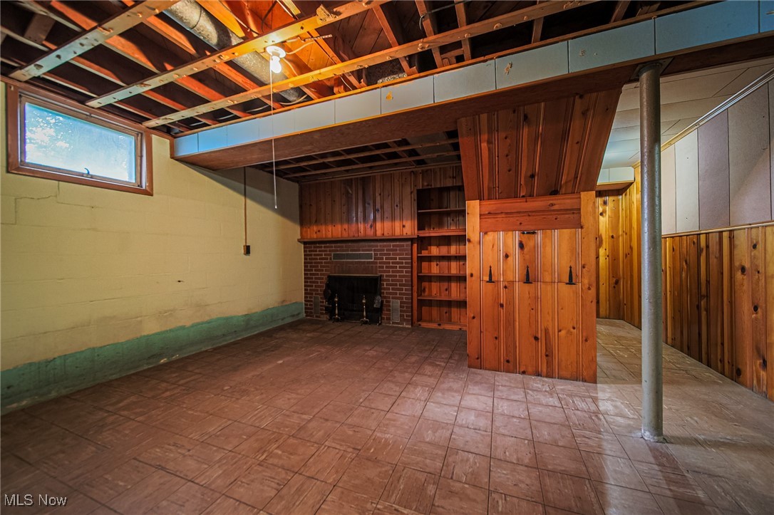 Village/Lodi - Residential