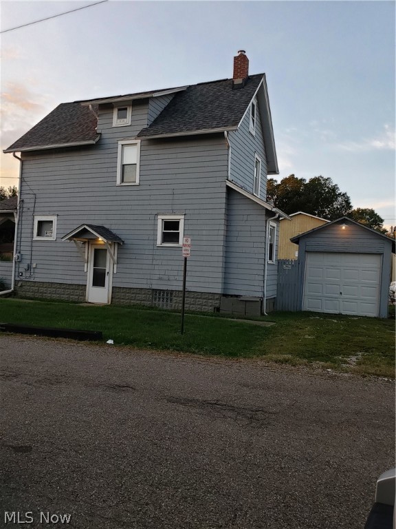 Main image without alt text