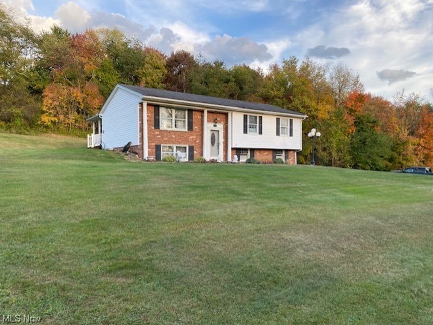 Beautifully maintained split level home located in a country setting.  This home has three nice sized bedrooms with a master bathroom and full bathroom on the main floor.  The lower level has a rec room that is ready for your touch, a half bath and laundry room.  The exterior is immaculate and features a large side yard and rear covered porch to view wildlife.