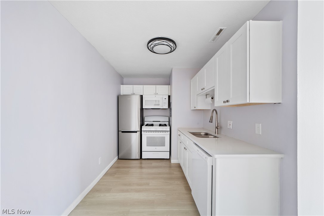 Kings Path Condo - Residential