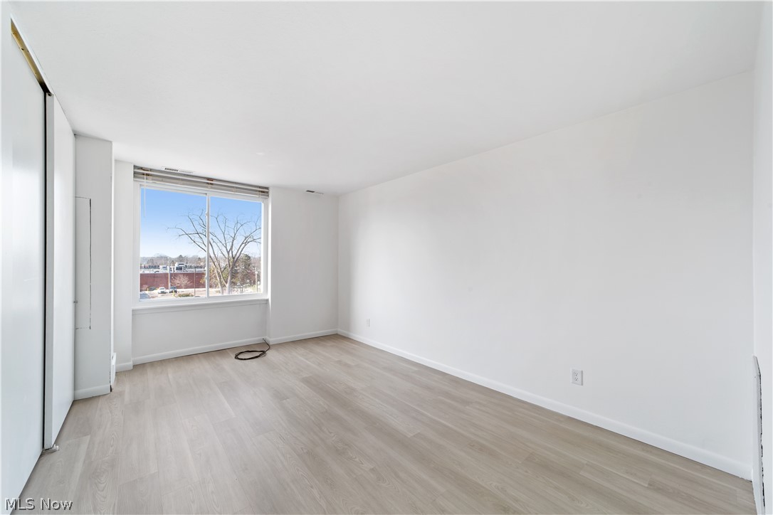 Kings Path Condo - Residential