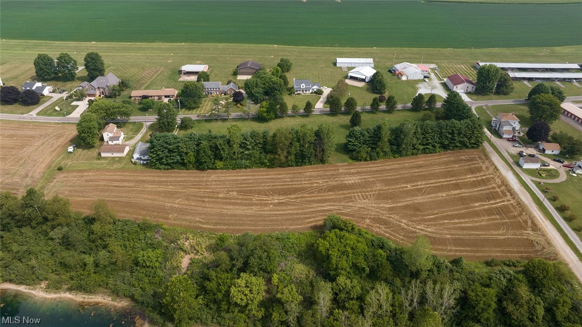 3.8 gently rolling, secluded acres. Bring your favorite builder!