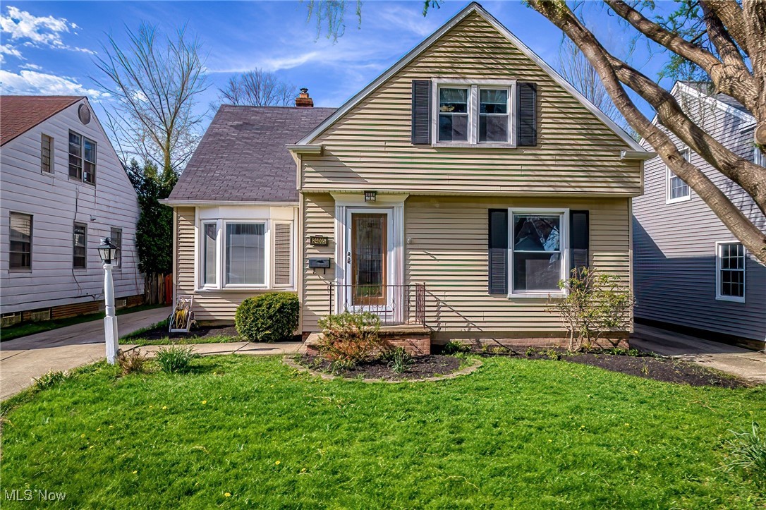 24005 E Silsby Road, Beachwood, Ohio image 1