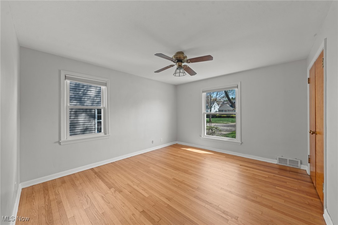 24005 E Silsby Road, Beachwood, Ohio image 27
