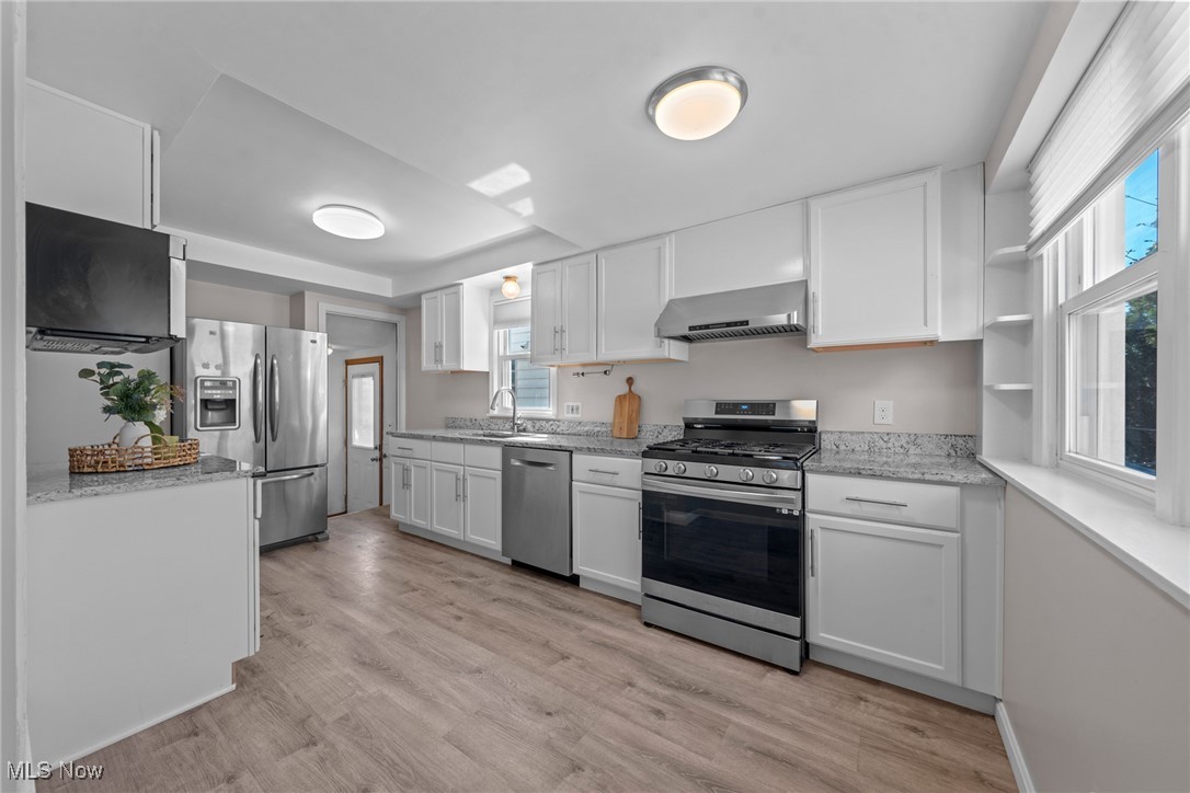 24005 E Silsby Road, Beachwood, Ohio image 17