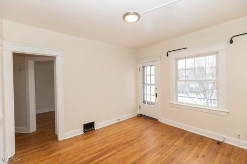 Tiny photo for 1598 Alameda Avenue, Lakewood, OH 44107 (MLS # 5178371)