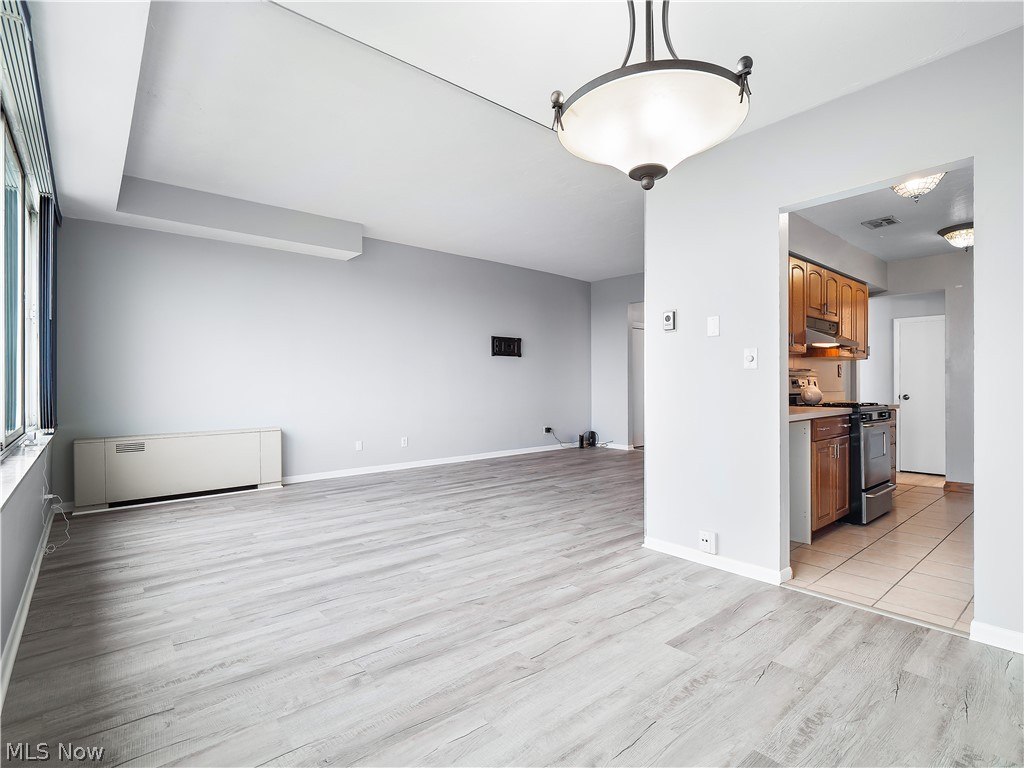 The Carlyle - Residential